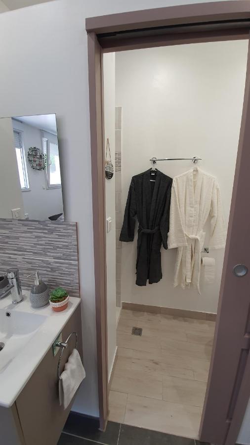 Suite Jacuzzi Privatif Plage Des Catalans Marseille Kültér fotó